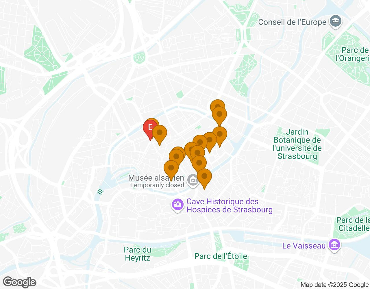 Interactive map for Secrets of Strasbourg showing start point, end point and points of interest