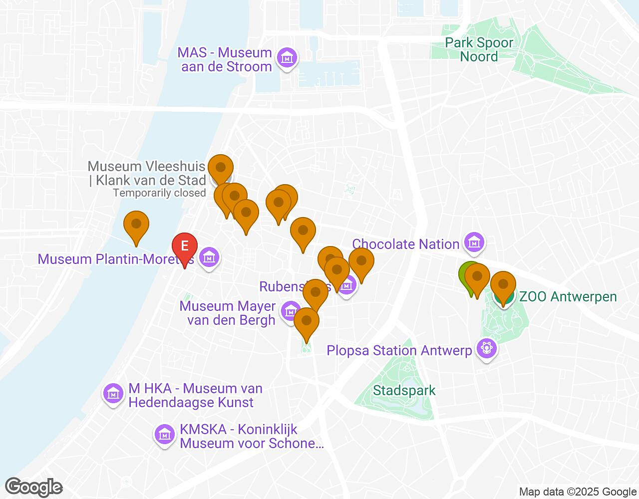 Interactive map for Secrets of Antwerp showing start point, end point and points of interest
